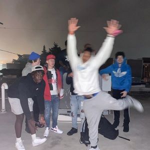 Meet your Posher, Harry